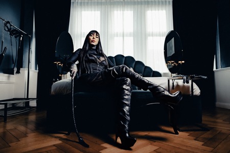 Black Empress - Lass dich in die Dunkelheit führen, München