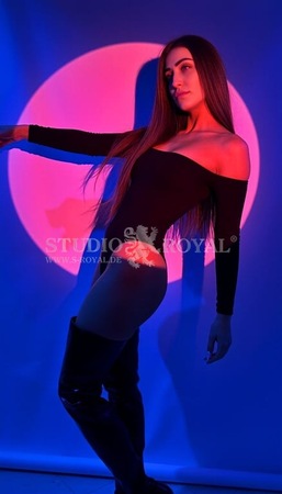 Inna im Studio Royal, Münster