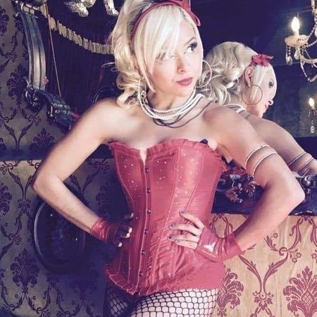Sexy Vicky -Nur für kurze Zeit, Friedrichshafen
