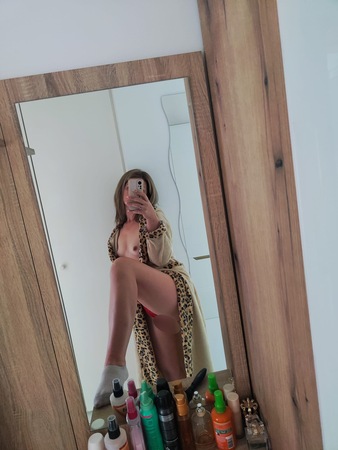Yana, Köln