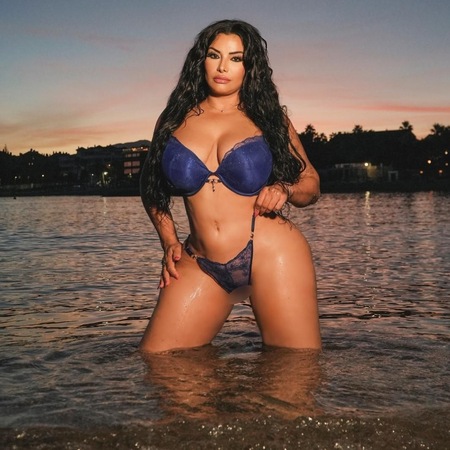 Laila im Casa Amore, Frechen