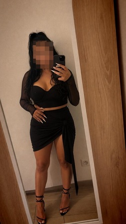 Céline aus Frankreich 24/24 Besuchbar und Hotelbesuche, Villingen-Schwenningen