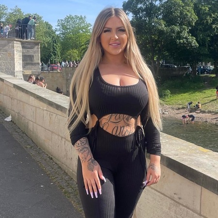 Deutsche Laura - ( Privat & Dominant ), Köln