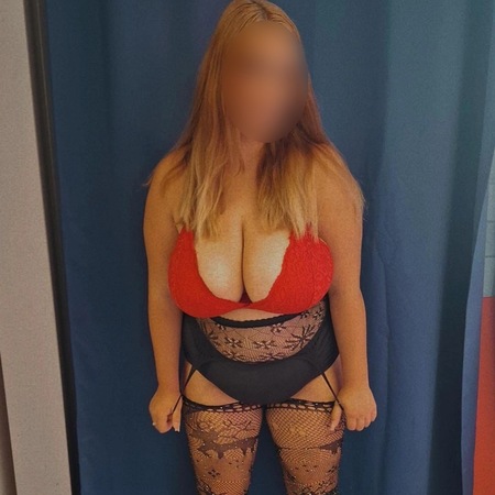 Selena NEU NEU NEU!!, Ingolstadt