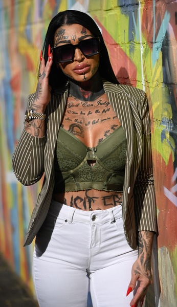 Foto von Domina Vicky