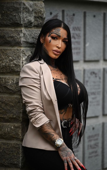 Foto von Domina Vicky