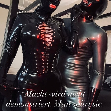 Domina Vicky, Frankfurt am Main