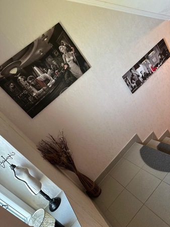 Angie Girls ALLE ZIMMER KLIMATISIERT!, Neustadt an der Weinstraße