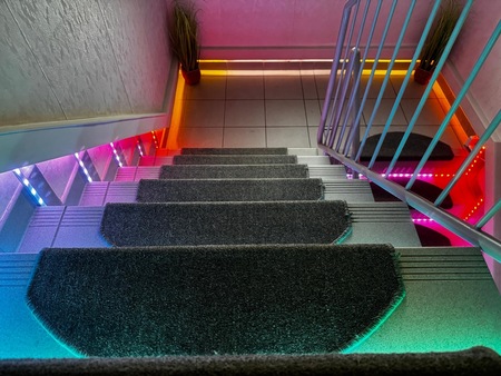 Angie Girls ALLE ZIMMER KLIMATISIERT!, Neustadt an der Weinstraße