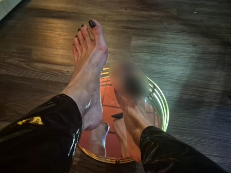 Fleur de Sade*, Bonn