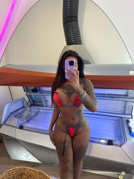 Foto von TS Thayná Rodrigues