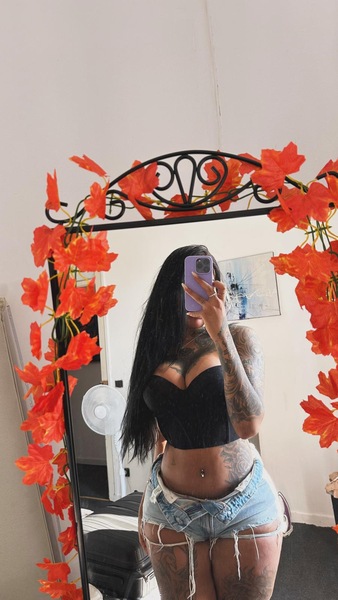 Foto von TS Thayná Rodrigues