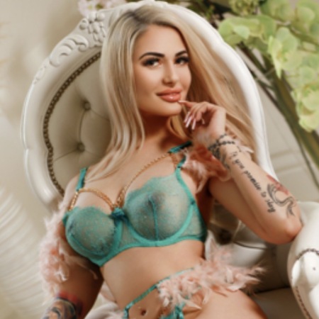 <img src="https://static.ladies-cdn.de/ladies/images/static-cdn/ladies-stars/img/ladies-stars-logo-icon.svg" class="starsContentIcon" />IVANCA, Limburg an der Lahn