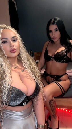 Duo Emma & Ruby, Hanau