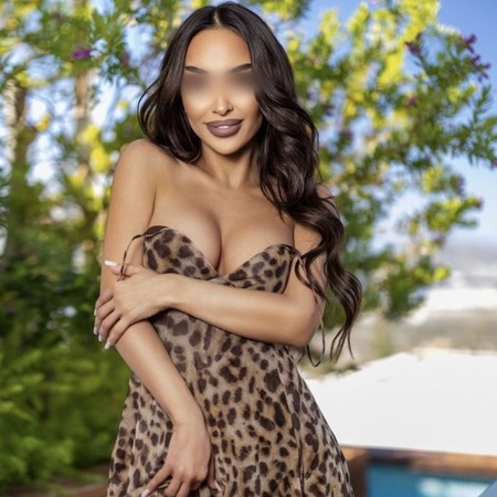 Mia aus Österreich 10 Teeny Girls 18+, Night and Day, Köln