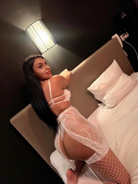 Roxana - Crazy Chicken Farm – Wurzburg photo 3