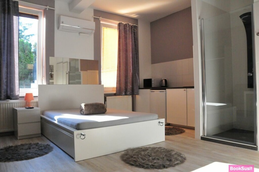 Foto von Laufhaus Kontakt-Zentrum