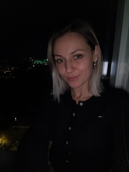 Foto von Giulia - Dates erst ab 2 Stunden