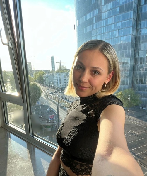 Foto von Giulia - Dates erst ab 2 Stunden