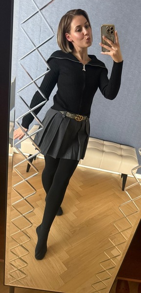 Foto von Giulia - Dates erst ab 2 Stunden