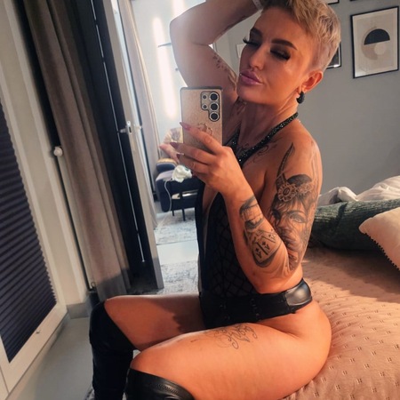 Olivia -BJ Expertin aus Polen, Aurich