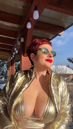 Liza Pinelli, München