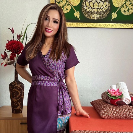 Kamrai, Top Massage!, Trier