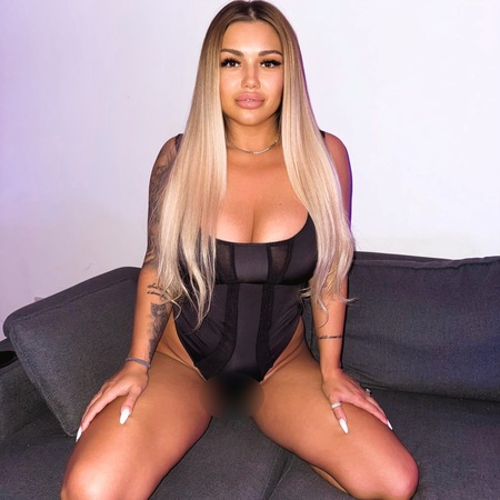 Chloe Candy, Kerpen