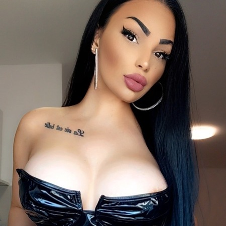 Alina BJ Queen  ZUM 1MAL IN DER STADT, Wolfsburg