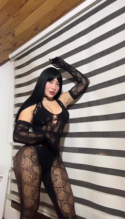 MARIANA DOLL, Experte für erotische Massage, Hamburg