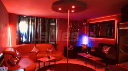 TRIPLE XXX, Aalen