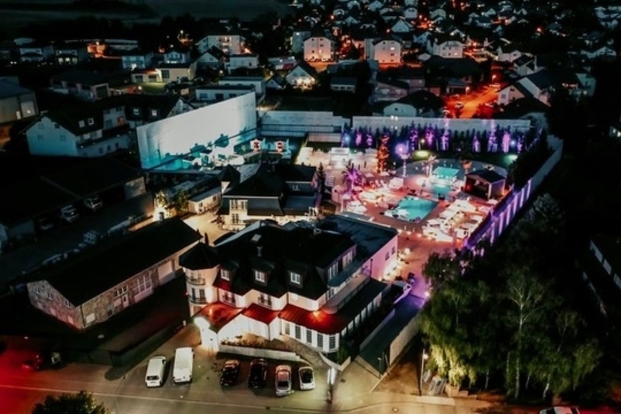 FKK Portal, Reiskirchen