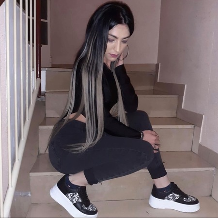 Tania, Bitburg