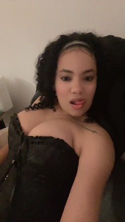 Neu Nelia aus Kuba, Gotha