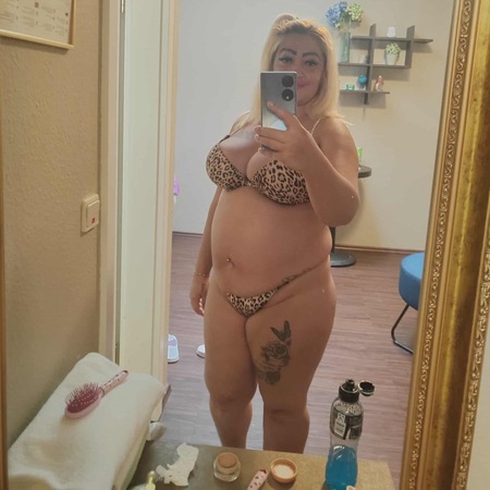 Nelly *GANZ NEU IN DER STADT*, Pforzheim