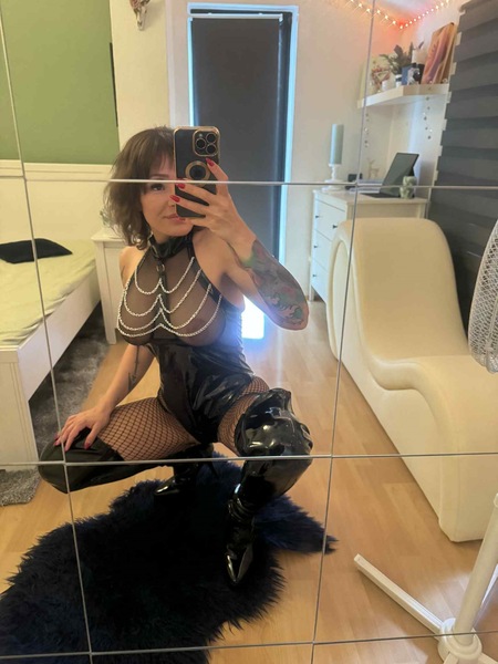 Foto von Scarlett Kink - Original Bilder