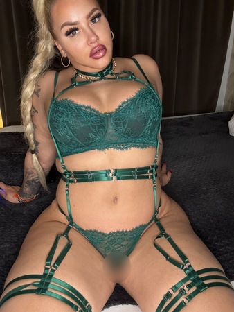 deutsche vers*ute Kira - neue Nummer!, Essen