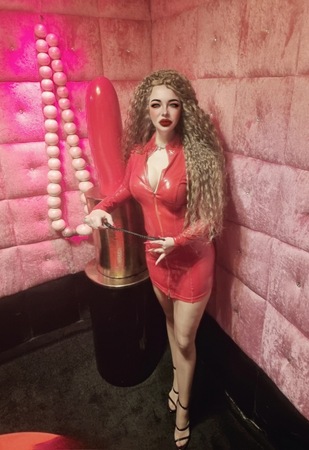 Domina Mistress Artemis, Berlin-Wedding