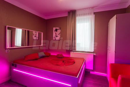 City Eroscenter, Stuttgart