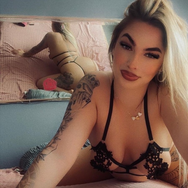 Foto von Liza 22J. **NEU**