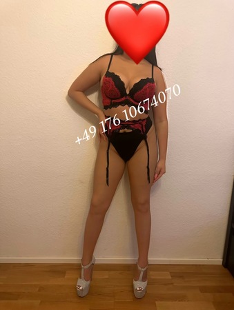 Almas PARTY G*rl(18+), Stuttgart-Feuerbach