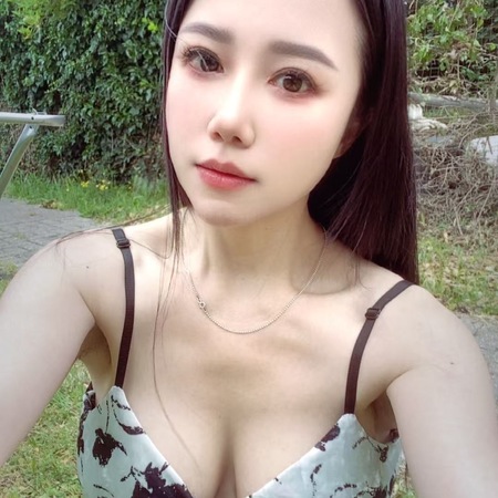 Lili nur über WhatsApp kontaktieren, Münster