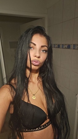 Karina, Dresden