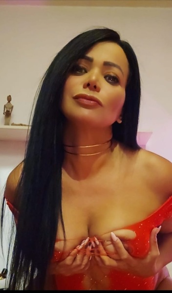 Angela – Monchengladbach photo 3