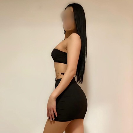 **SELENA**Italienische Schönheit, Braunschweig