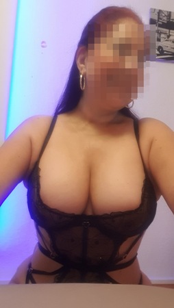 BRANDNEU! Antonella, Neumünster