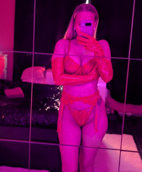 Foto von Julyna July