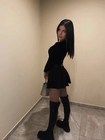 AMINA GANZ NEU, Düsseldorf