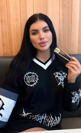 AMINA GANZ NEU, Düsseldorf