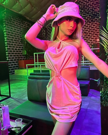 TS Alexandra Leon, Hamburg